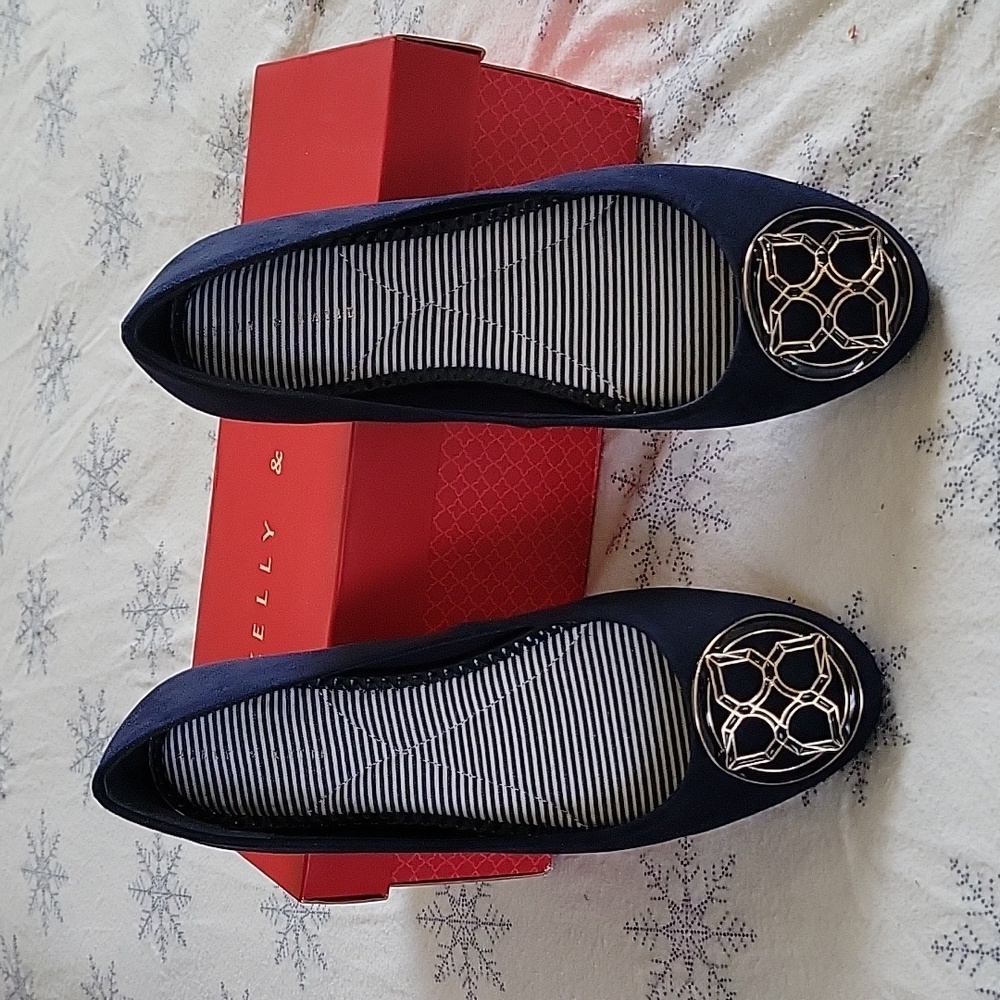 Brand new slip on flats